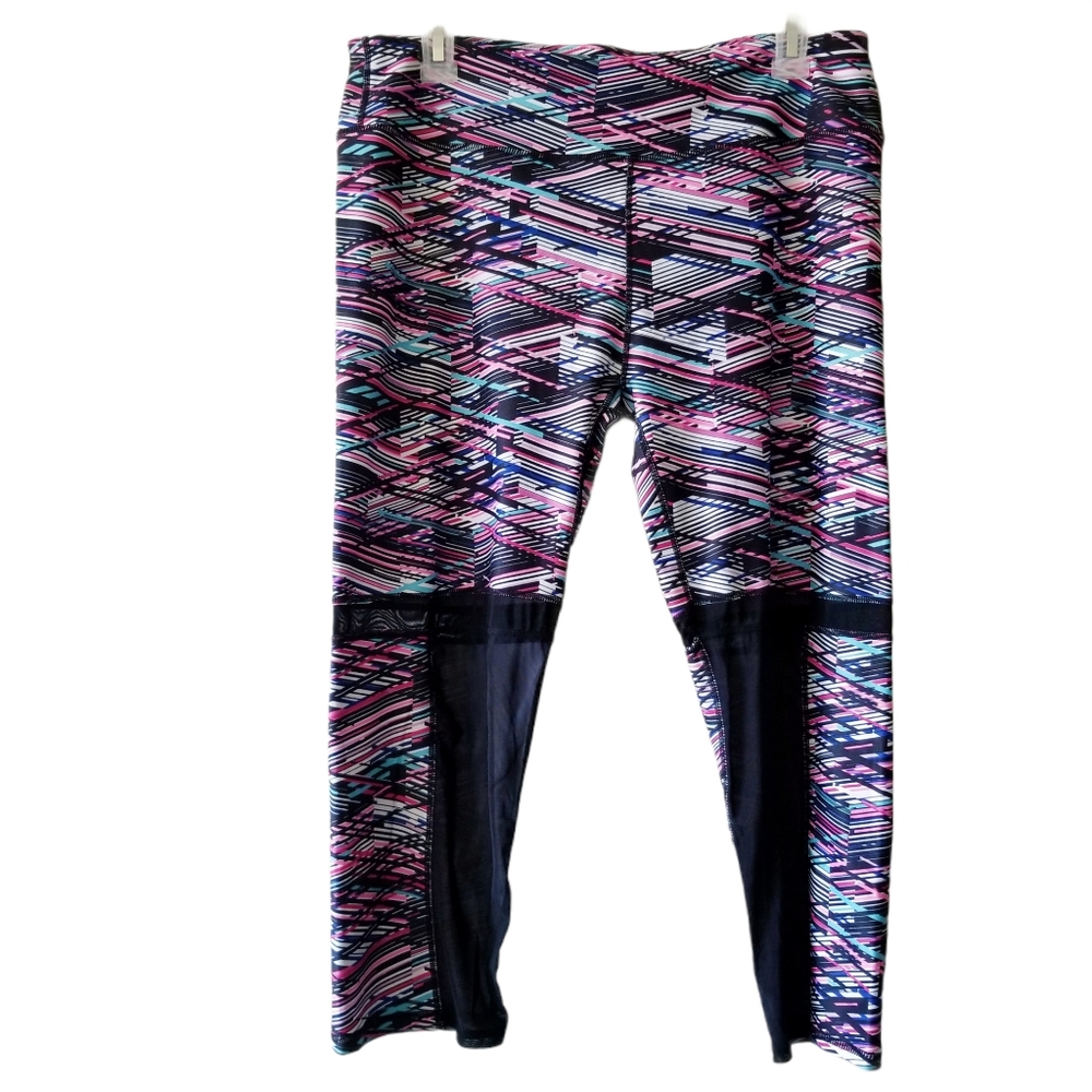 Fabletics Zoey Digital Print Mesh Capri Legging W… - image 3